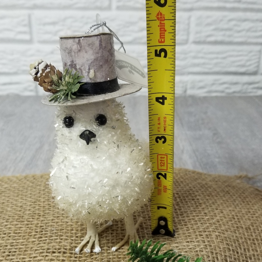 Sweet Holiday Bird Decor - Picture 7 of 9